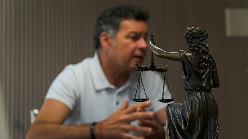 Divorce Lawyer